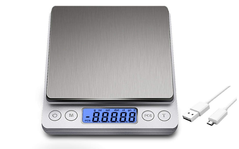 Nên rút sạc cho cân điện tử khi không sử dụng